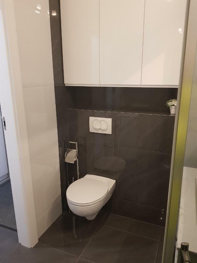 Apartamenty Blizej Morza Kasprowicza Kolobrzeg Bagian luar foto